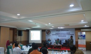 Suasana FGD yang digelar IK2MI di Hotel Patra Jasa, Jakarta, (23/3/16) dengan tajuk “Penguatan Penegakan Keamanan dan Kedaulatan Berbasis Perlindungan dan Keselamatan”. (Foto: Adit/MN)