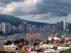 Hongkong menjadi negara yang maju dalam bidang maritimnya