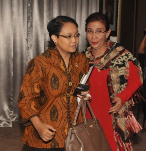 Menlu-Retno-Marsudi-dan-Menteri-KP-Susi-Pudjiastuti akan layangkan Nota Diplomatik terkait tindakan Coast Guard Tiongkok