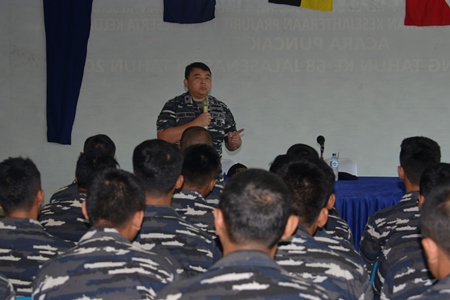 Jajaran Satlinlamil Menerima Pembekalan Kamla