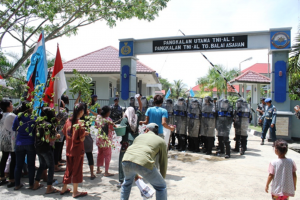 Penanganan Huru-hara dari Lanal Tanjung Balai Asahan 