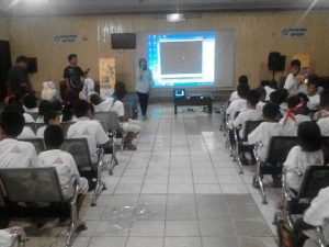 Pemutaran Film anak-anak oleh Pelindo IV