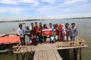 Pustaka Terapung di kampung nelayan Belawan