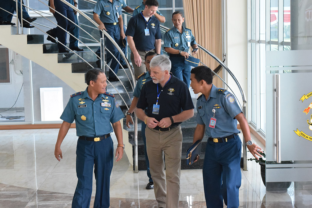 Mahasiswa STTAL Pelajari Analisis Operasi Angkatan Laut