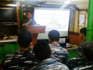 Panglima Komando Tugas Laut (Pangkogasla) Latihan Armada Jaya (AJ) XXXIV tahun 2016 melaksanakan Presail Brief kepada unsur-unsur Kogasla dan pelaku Manlap Latihan Armada Jaya XXXIV di KRI Ahmad Yani-351, Senin (12/9).