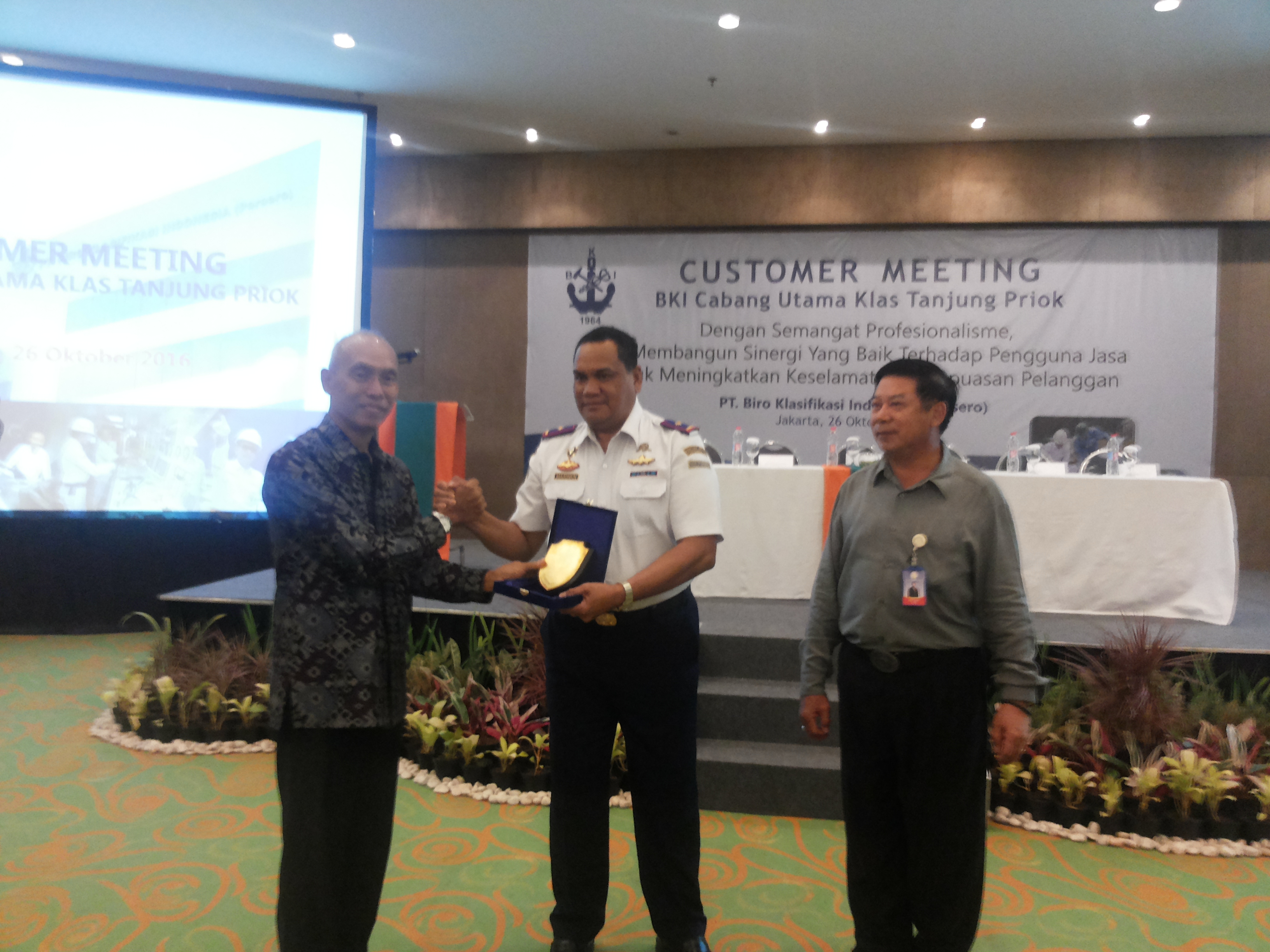 Customer Meeting BKI, Satukan Tekad Melawan Pungli