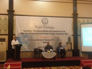 Para pembicara dalam diskusi IK2MI di hotel Grand Cempaka