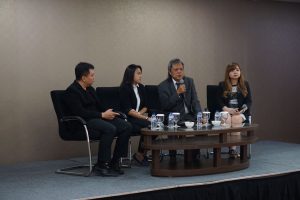 Lukman Ladjoni ketika jadi pembicara di Universitas Ciputra Surabaya pada acara Bisnis dan Kebangsaan, November 2016.