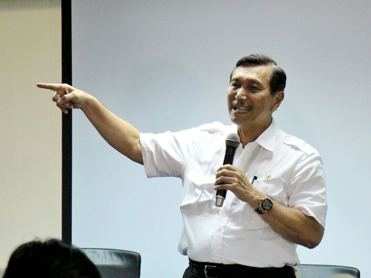 Menko Luhut beri Klarifikasi Terkait Pernyataannya Soal Penamaan Pulau