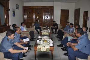 Suasana kunjungan PPAL ke Lantamal III Jakarta.