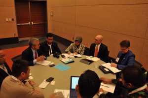 Direktur Jenderal Penguatan Daya Saing Produk Kelautan dan Perikanan Kementerian Kelautan dan Perikanan (KKP), Nilanto Perbowo sebagai Ketua Delegasi RI (Delri) bersama Konjen RI New York, Direktorat Amerika I Kemenlu, Wakil Direktorat  Pemasaran KKP, Atase Perdagangan dan Atase Pertanian KBRI Washington DC, dan KJRI New York melakukan pertemuan dengan John Herderschedt, Director Office of International and Seafood Inspection dan NOAA US Department of Commerce.