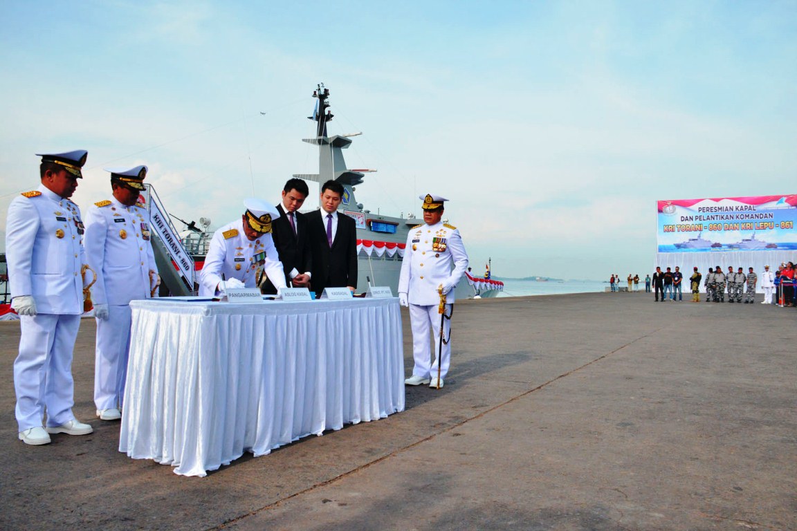 KASAL resmikan 2 KRI baru milik TNI AL
