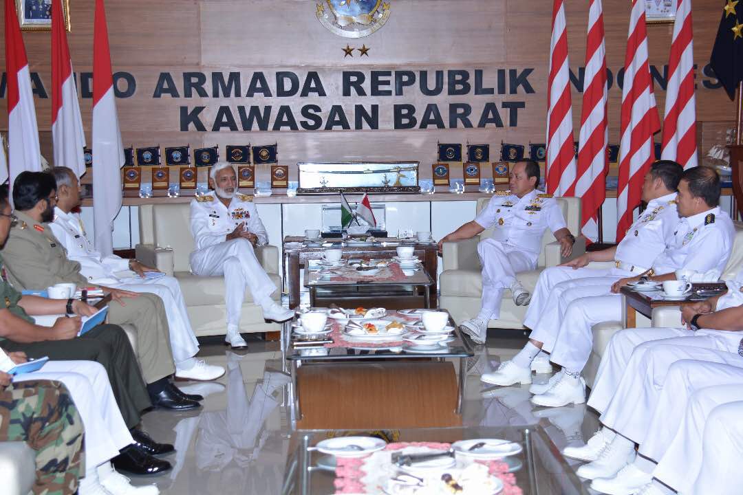 Dalam Rangka Naval Diplomacy, Kasal Pakistan Kunjungi Koarmabar