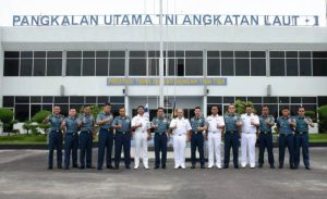 TNI Angkatan Laut (TNI AL) Dan Tentera Laut Diraja Malaysia (TLDM) menggelar Operasai Patroli Keamanan laut dengan sandi, "Patroli Terkoordinasi Malaysia-Indonesia (Patkor Malindo) 136/17", di perairan Selat Malaka dan sekitarnya. Kegiatan tersebut dibuka di Markas Komando (Mako) Pangkalan Utama Angkatan Laut (Lantamal) I Belawan, Selasa (30/5).