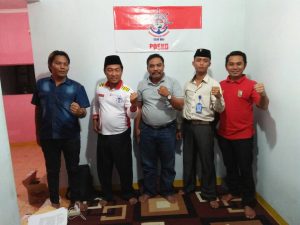 Pengurus FSPKEP-KSPI di sekretariat DPW PPI Banyuwangi.