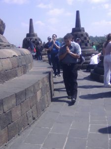 RADM Apichat Punyakittiwat kunjungi Borobudur.