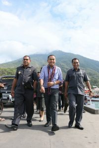 Japan International Cooperation Agency (JICA) mengunjungi Pelabuhan Perikanan Indonesia (PPI) Amagarapati, di Larantuka, Flores Timur, pada Selasa (25/7).