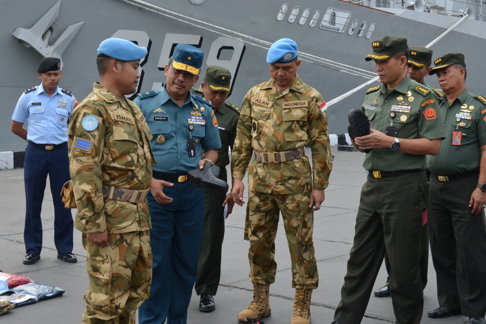 Tinjau Kesiapan Personel, Waasops Panglima TNI Inspseksi Satgas MTF Konga XXVIII-J UNIFIL 2017