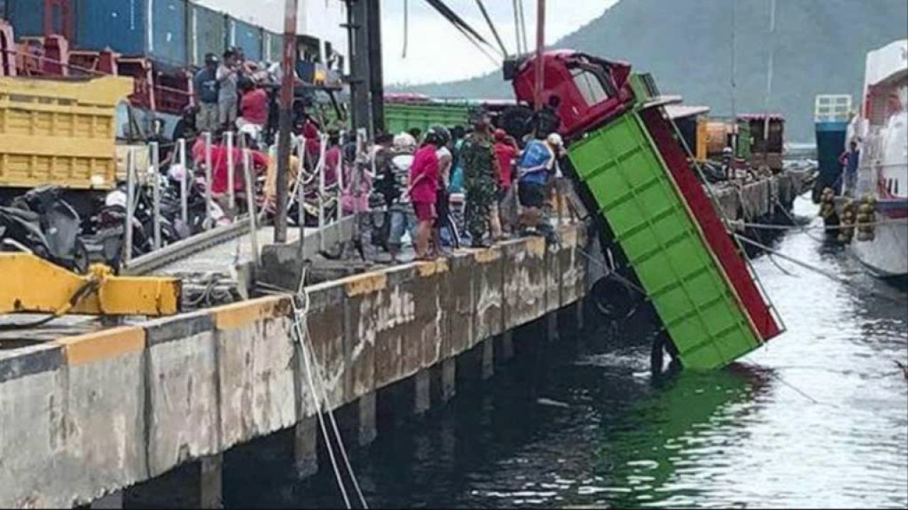 Aptrindo Jateng: Penurunan Ekonomi Mikro dapat Berdampak pada Kecelakaan Truk