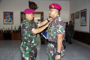 Mayor Marinir Indra Fauzy Umar saat dikukuhkan sebagai Wakil Komandan Yonmarhanlan III Jakarta yang baru.