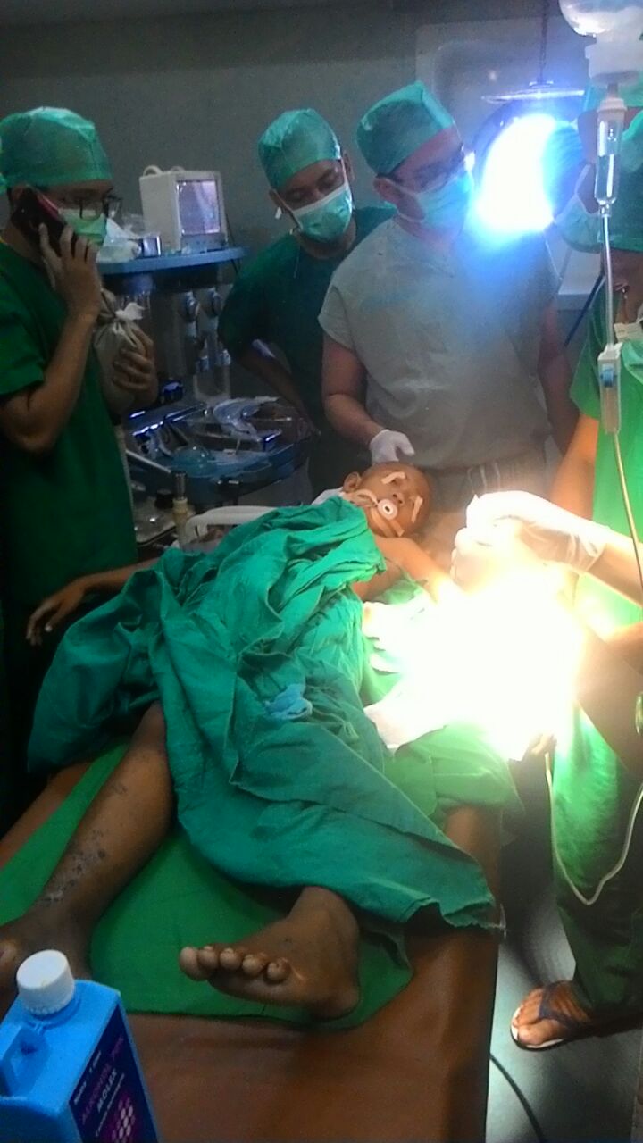 Jumlah Pasien Korban Gempa Lombok KRI dr. Soeharso-990 Mulai Menurun