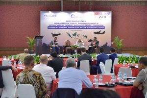 Sesi ketiga Seminar Internasional Indo Marine.