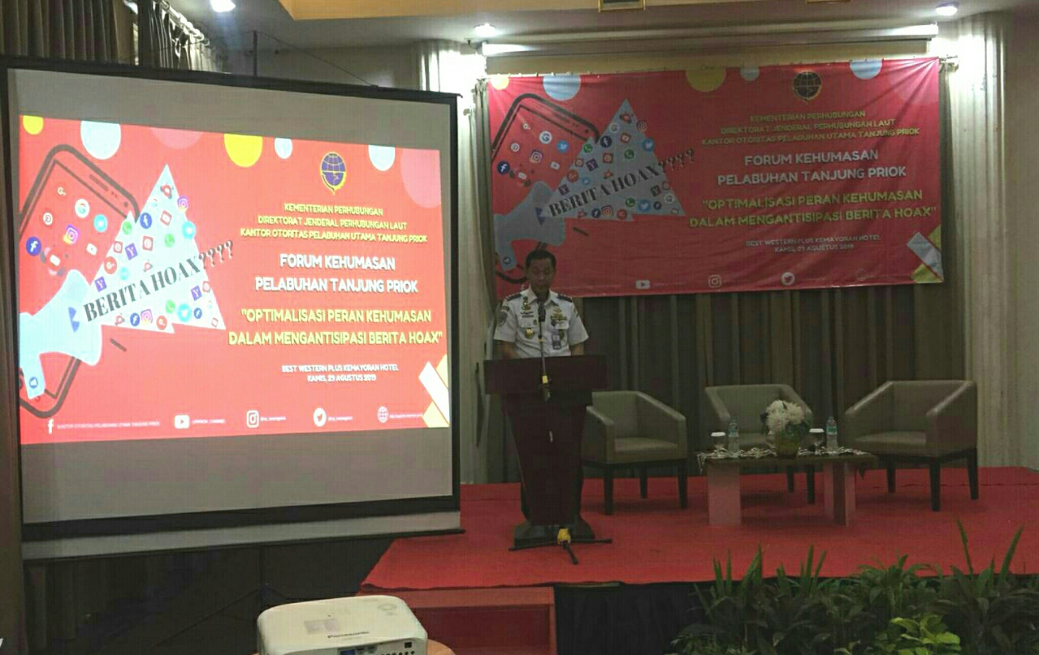 Kehumasan Jadi Garda Terdepan Hadapi Hoaks