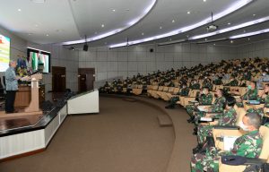 Diskusi panel bidang losgistik Seskoal.