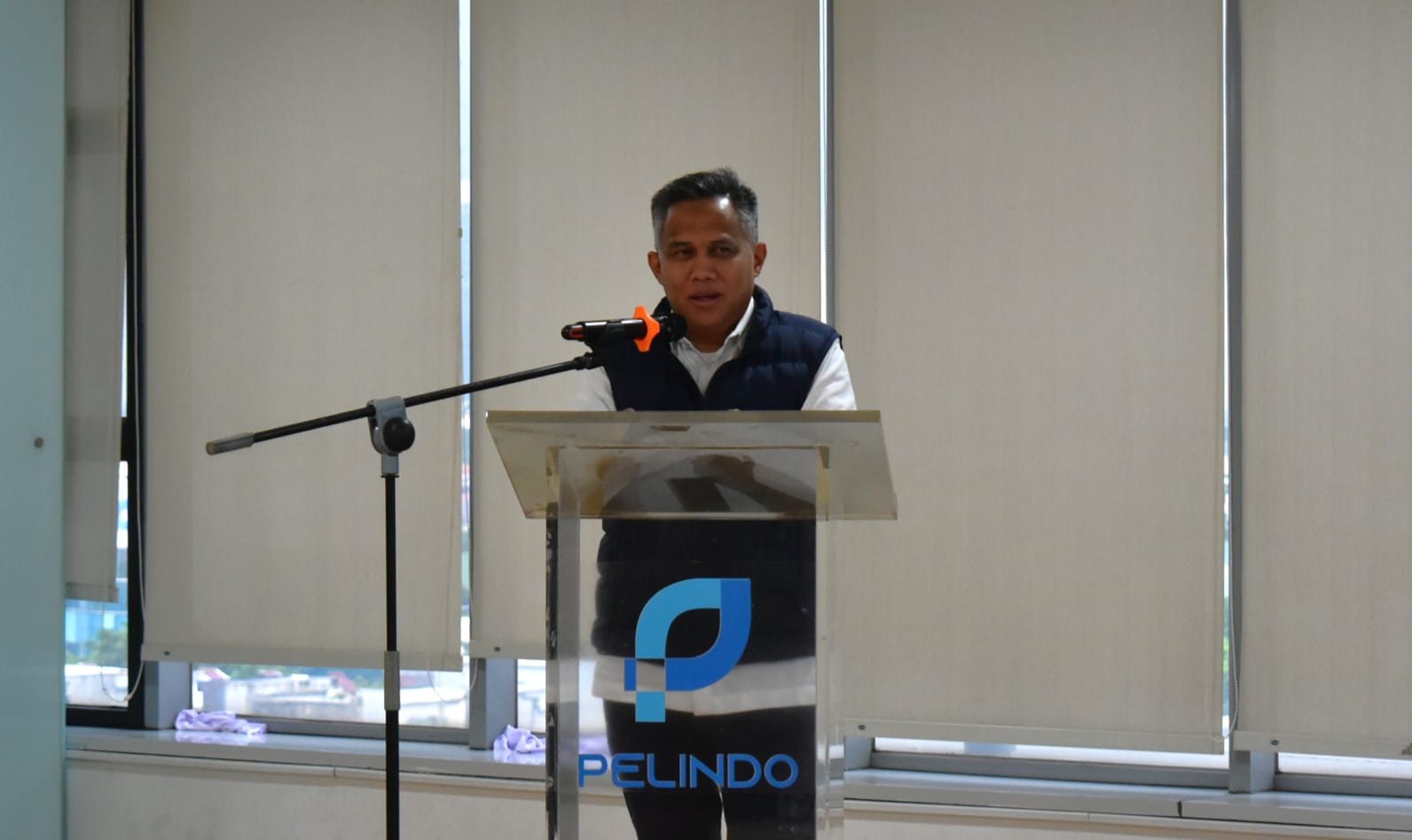 Di Priok, Layanan Air Bersih ke Kapal Pakai Sistem Phinnisi