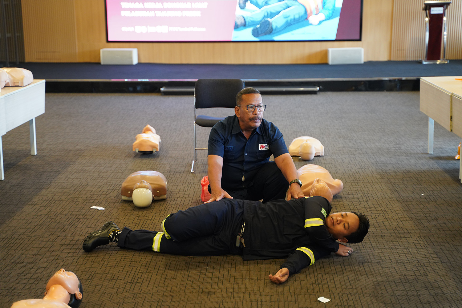 IPC TPK Gelar Emergency Rescue & First Aid Training TKBM Priok