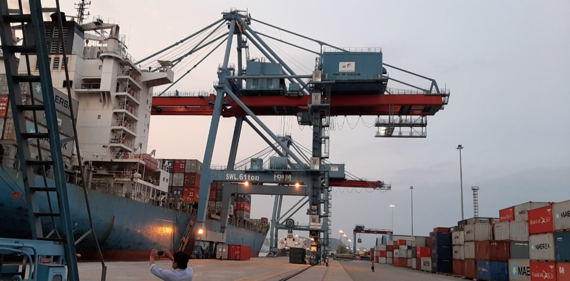 Pelindo Harus Mampu Dorong Kontainerisasi di Indonesia