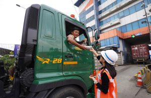 IPC TPK Hadir Berbagi 1.600 Paket Takjil Selama Ramadhan 1447 H/2026 M