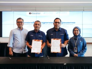 Sinergi Operasional IPC TPK dan PTP di Teluk Bayur