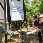 Sumber air bersih dari sumur yang dibangun IPC TPK untuk Desa Talang Duku Jambi